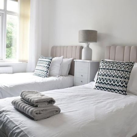 2 Bedroom Apartment In Gateshead Luaran gambar